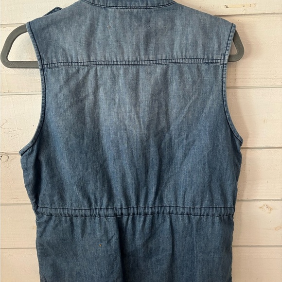 Max Jeans Utility DenimVest NWT Linen CottonDrawstring Waist Pockets
Medium NEW - Picture 10 of 11